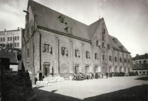 Historisk bild av Kronhusets exteriör.